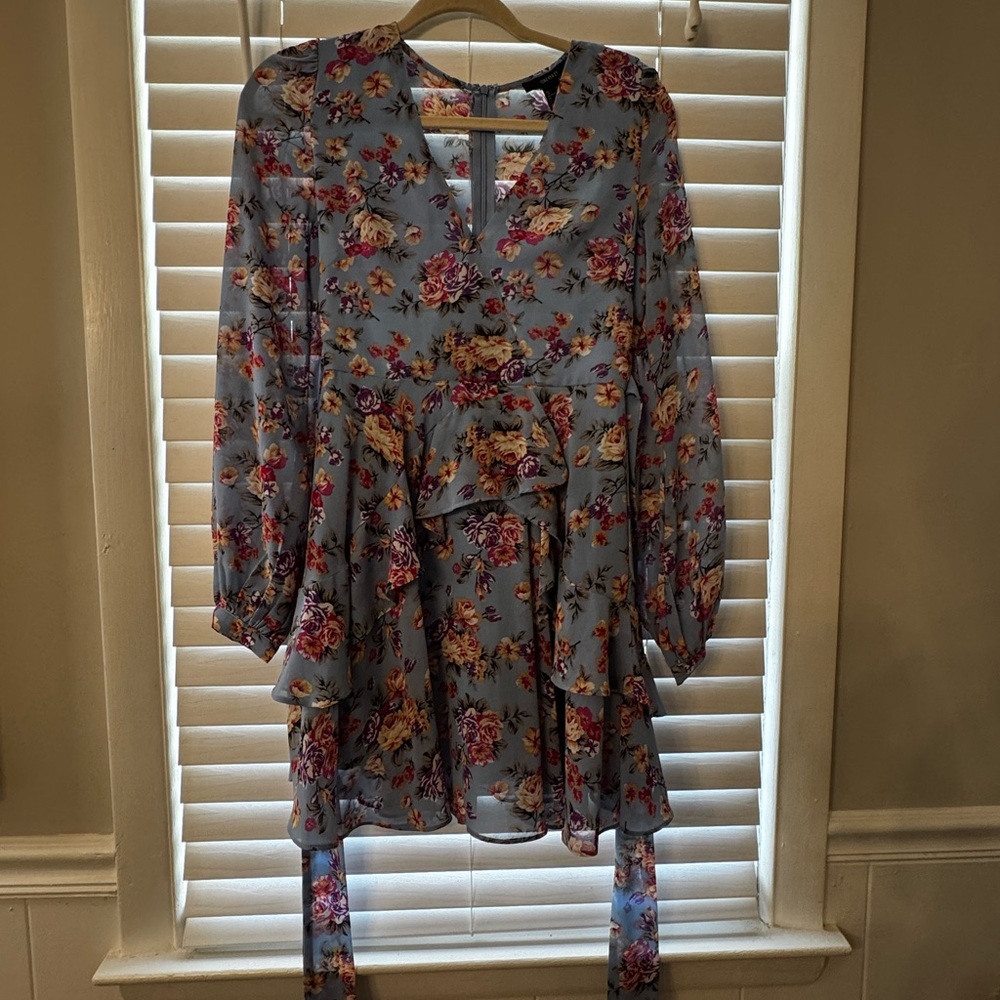 Forever 21 Light Blue Floral Mini Dress